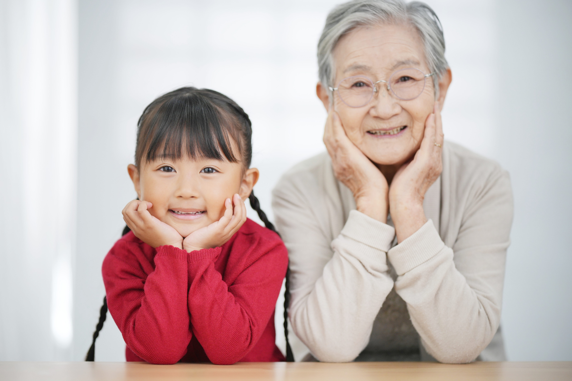 一人暮らし高齢者の見守り―離れて暮らす親を支える方法