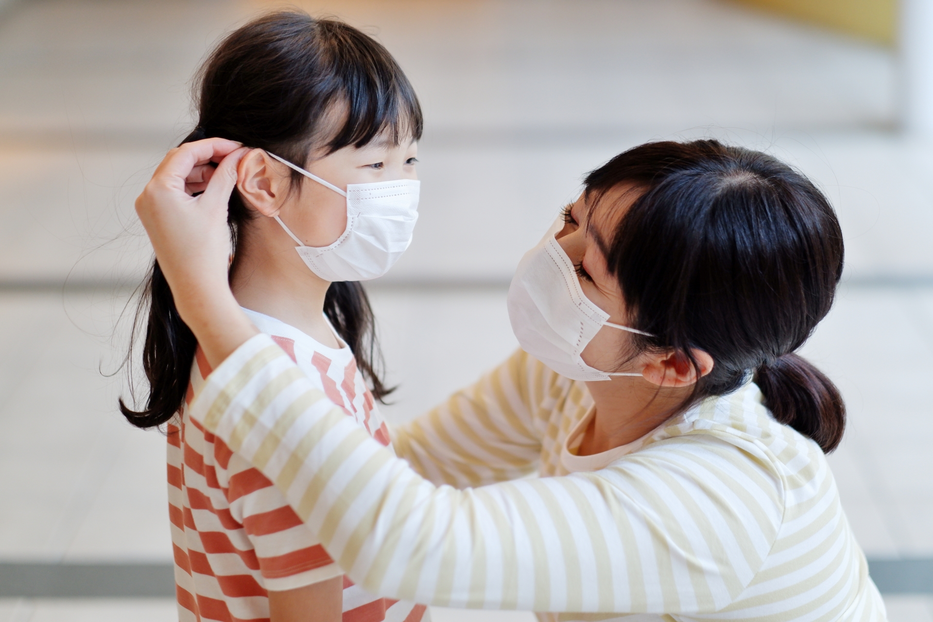 その症状、実は夏風邪かも？原因や対策、子どもがかかったときの正しい対処法について