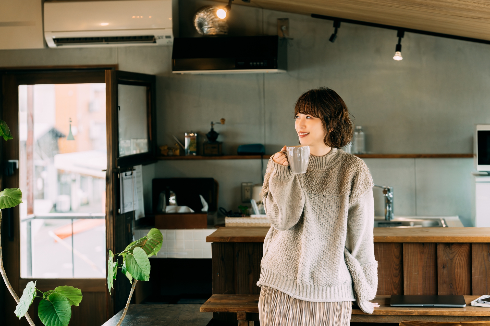 ひとり時間、何する？おすすめの過ごし方7選　趣味や読書、何もしない時間を楽しもう